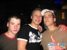 Dateiname : nachtrena_113.jpg
Dateigröße : 38KB
Abmessungen : 600x450
hinzugefügt am : 02.November 2004 nachtrena_113.jpg